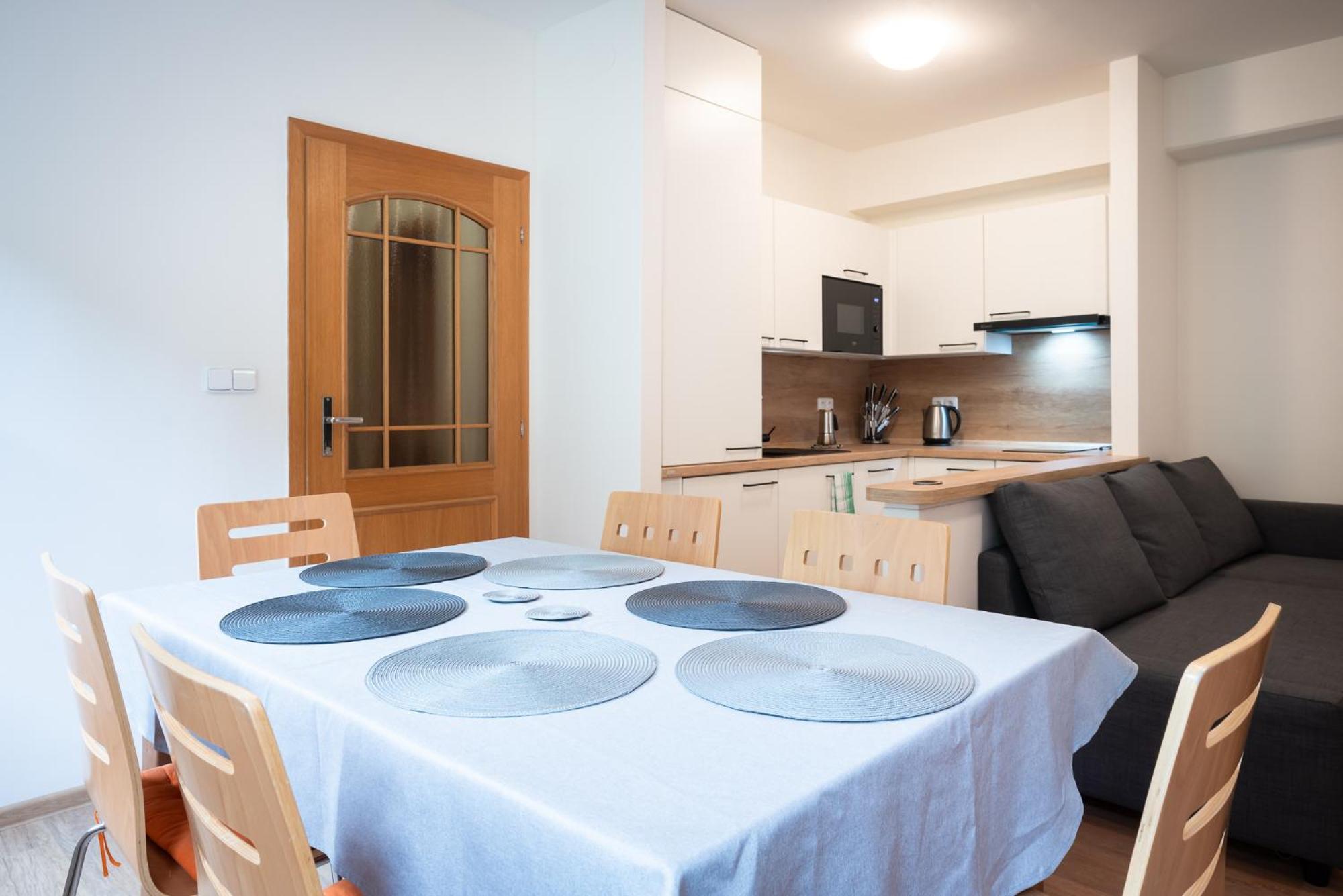 Apartman U Lanovky 亚希莫夫 外观 照片